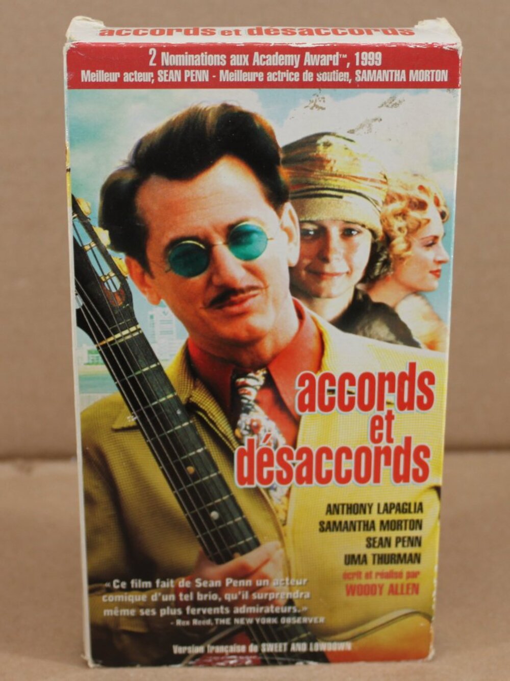 Accords Et Désaccords/ Sweet And Lowdown (VHS)(French) Tested